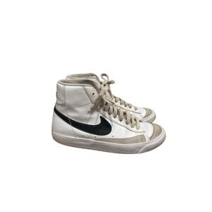 Nike, Blazers Hightop, White Sneaker, Black Check, Size 4Y, KB235